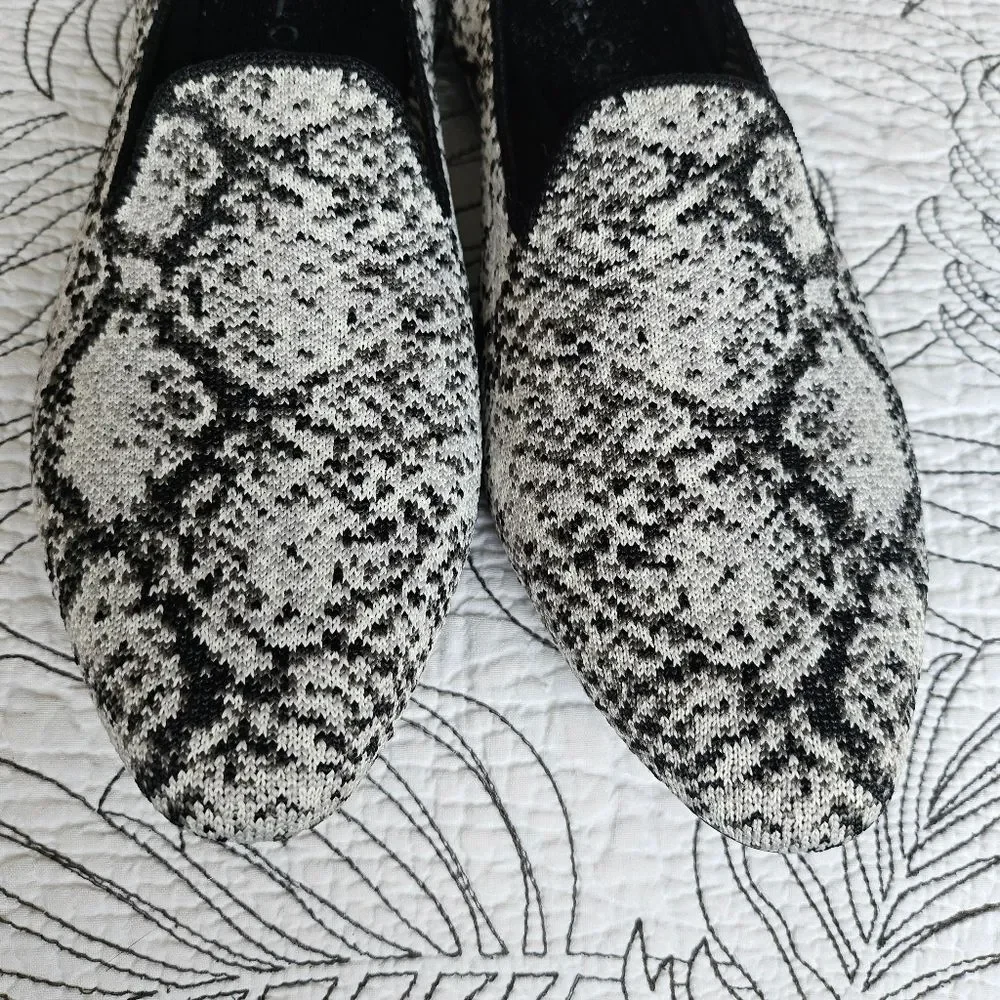 EUC Rothy’s White Python Snake Almond Loafers Flats Black Size 9
